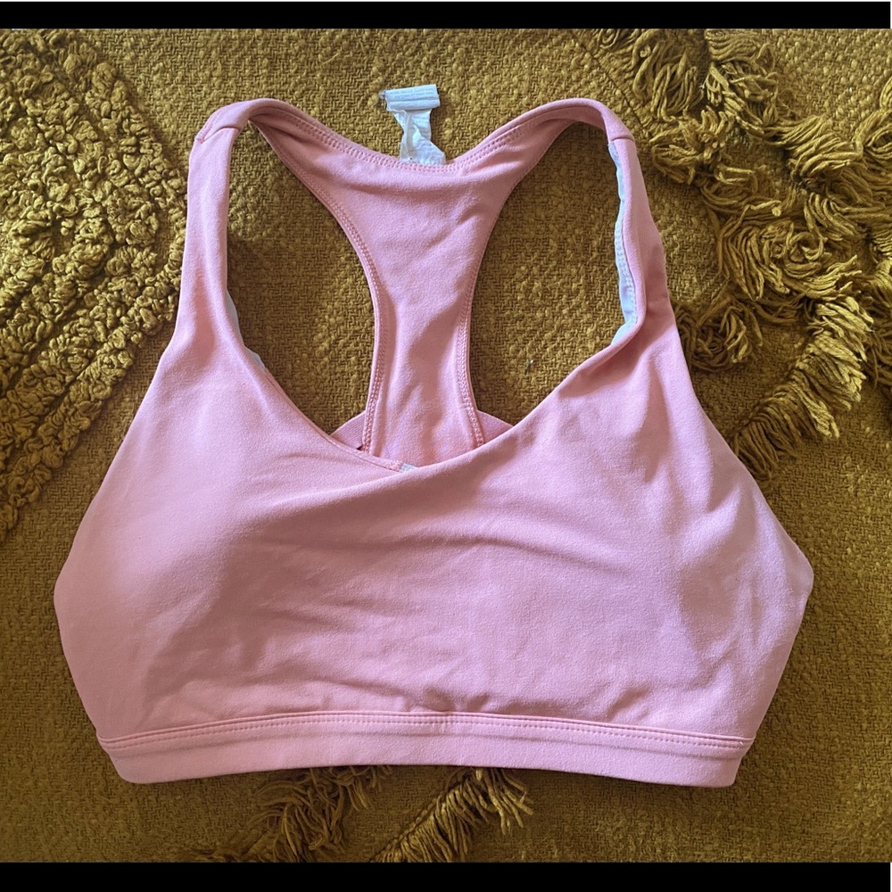Fabletics sports bra